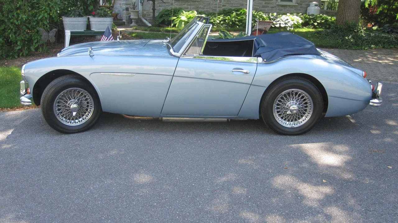 1967 Austin-Healey 3000 Mark III - Image 5 of 31