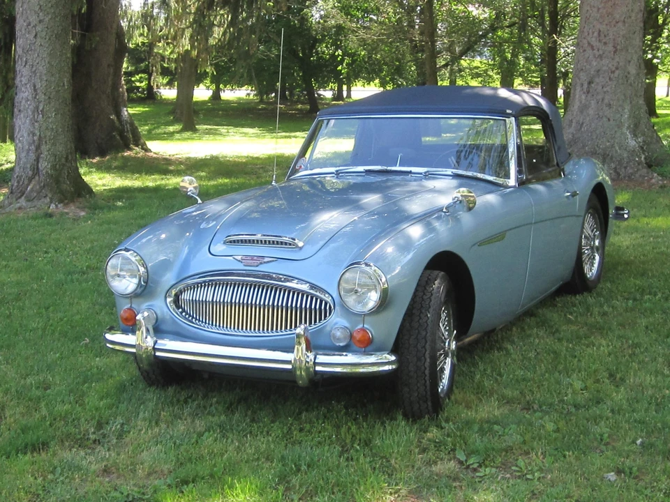 1967 Austin-Healey 3000 Mark III - Image 2 of 31