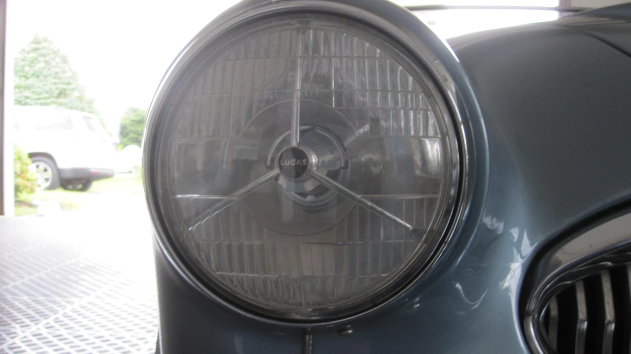 1967 Austin-Healey 3000 Mark III - Image 19 of 31