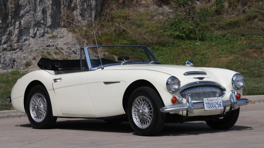1967 Austin-Healey 3000 Mark III - Image 12 of 12