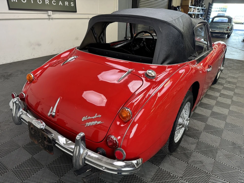 1967 Austin-Healey 3000 Mark III - Image 16 of 21