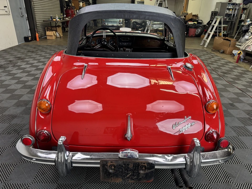 1967 Austin-Healey 3000 Mark III - Image 15 of 21