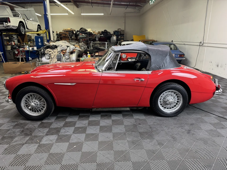 1967 Austin-Healey 3000 Mark III - Image 10 of 21