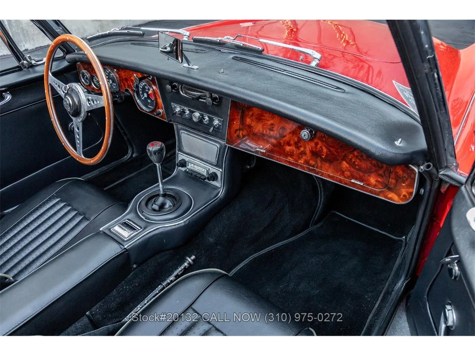 1967 Austin-Healey 3000 Mark III - Image 26 of 31