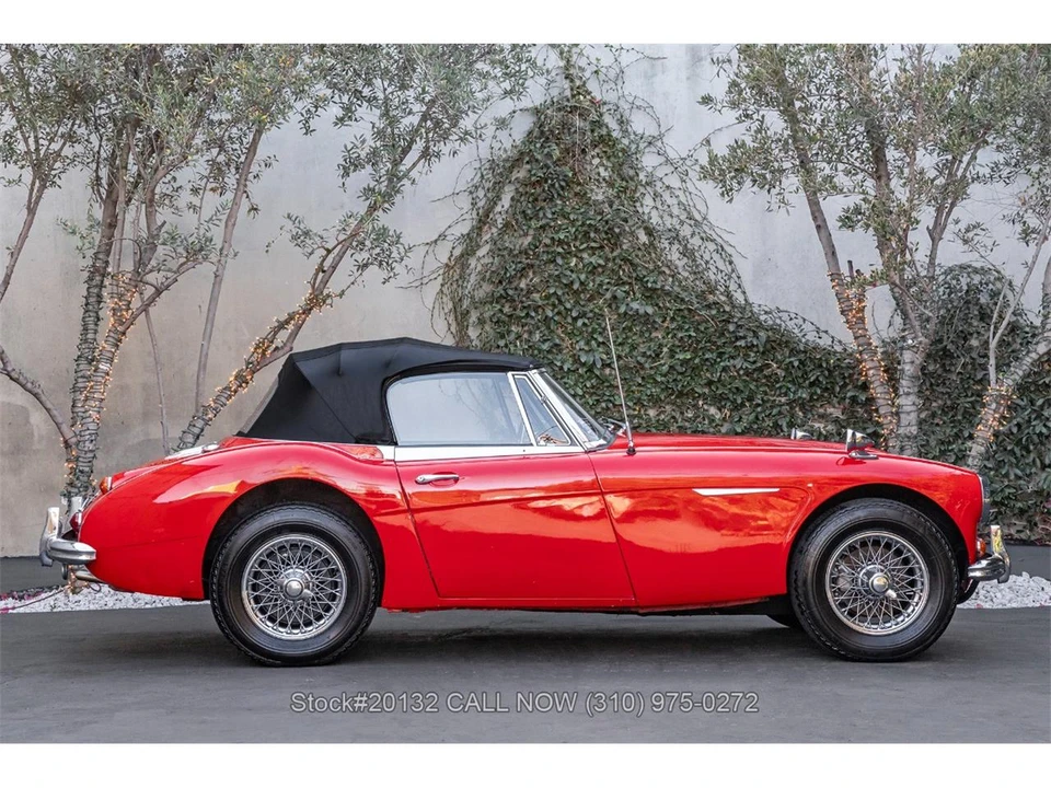 1967 Austin-Healey 3000 Mark III - Image 9 of 31