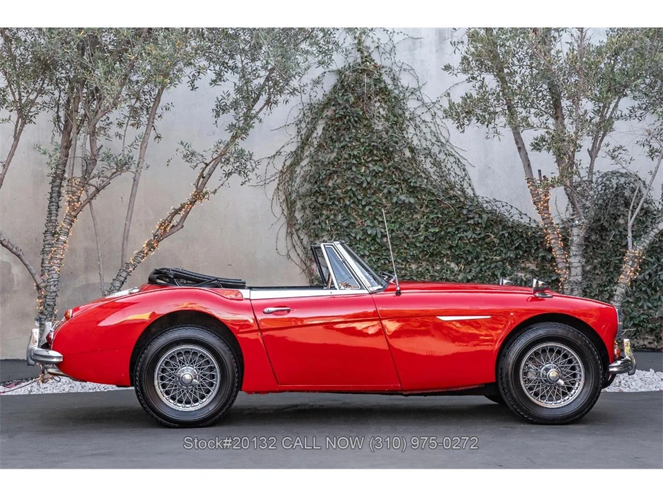1967 Austin-Healey 3000 Mark III - Image 3 of 31