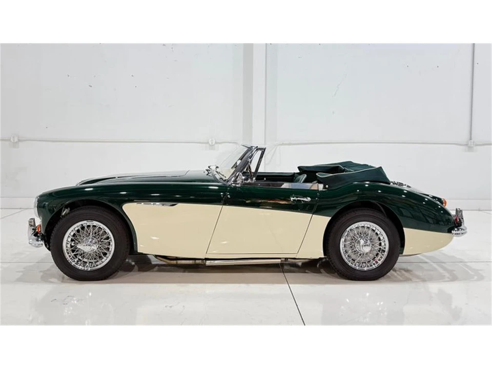 1967 Austin-Healey 3000 Mark III - Image 5 of 31