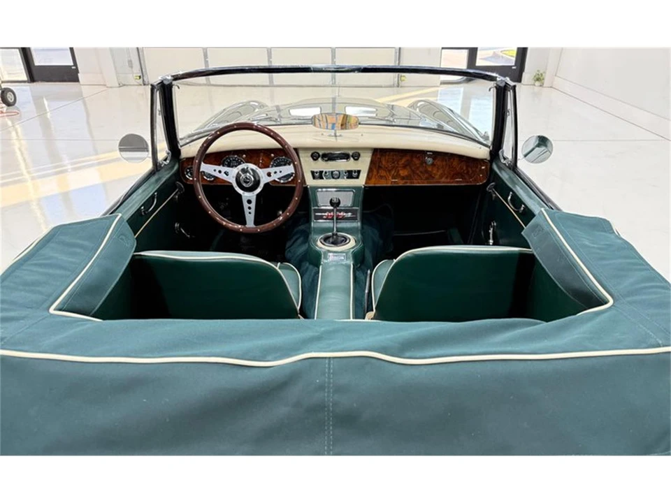 1967 Austin-Healey 3000 Mark III - Image 26 of 31