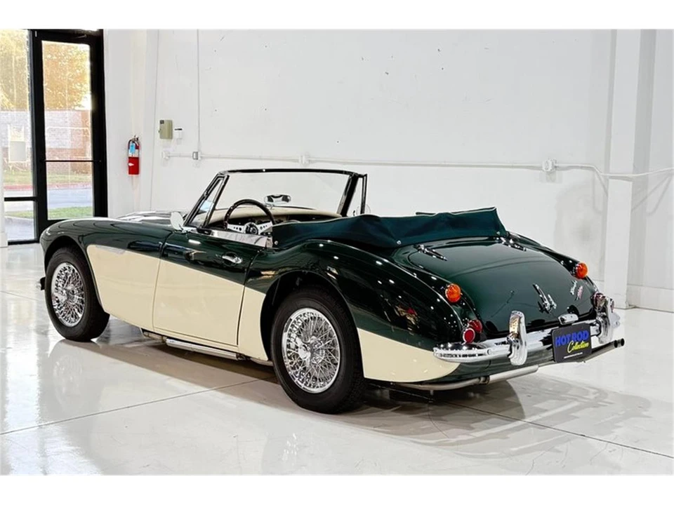 1967 Austin-Healey 3000 Mark III - Image 6 of 31