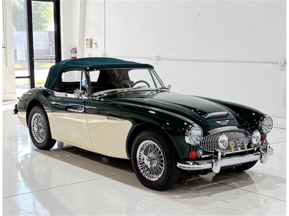 1967 Austin-Healey 3000 Mark III - Image 12 of 31