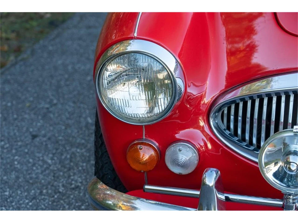 1967 Austin-Healey 3000 Mark III - Image 15 of 31