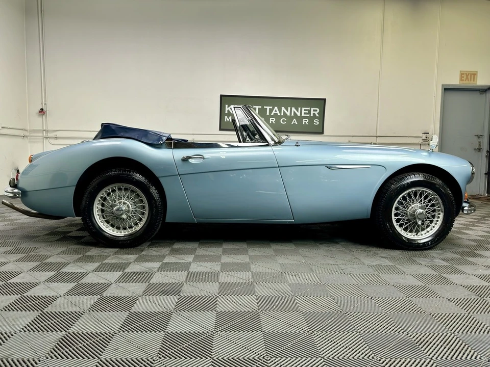 1967 Austin-Healey 3000 Mark III - Image 3 of 21