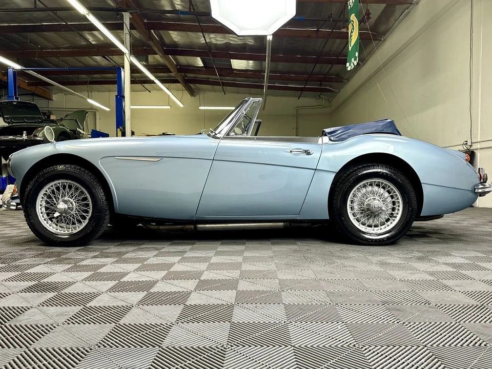 1967 Austin-Healey 3000 Mark III - Image 13 of 21
