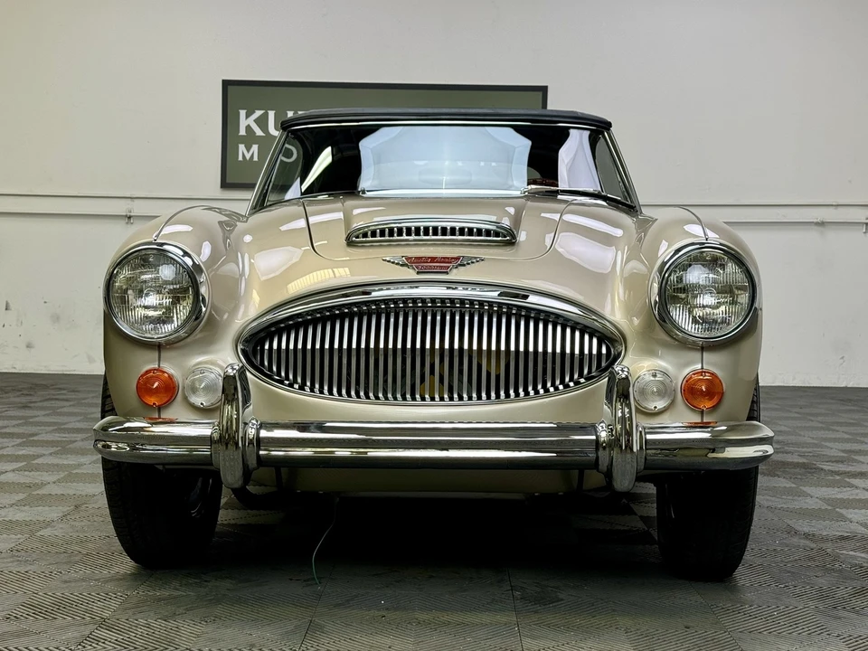 1967 Austin-Healey 3000 Mark III - Image 2 of 31