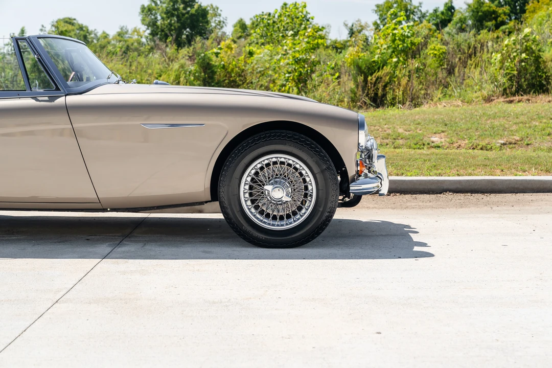1967 Austin-Healey 3000 Mark III - Image 19 of 31