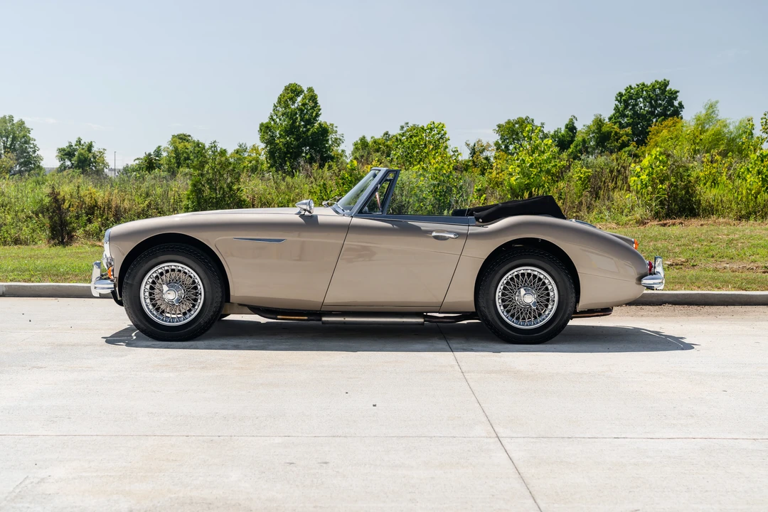 1967 Austin-Healey 3000 Mark III - Image 5 of 31