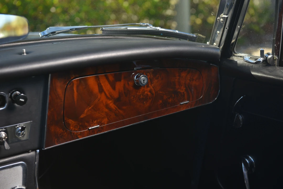 1967 Austin-Healey 3000 Mark III - Image 29 of 31