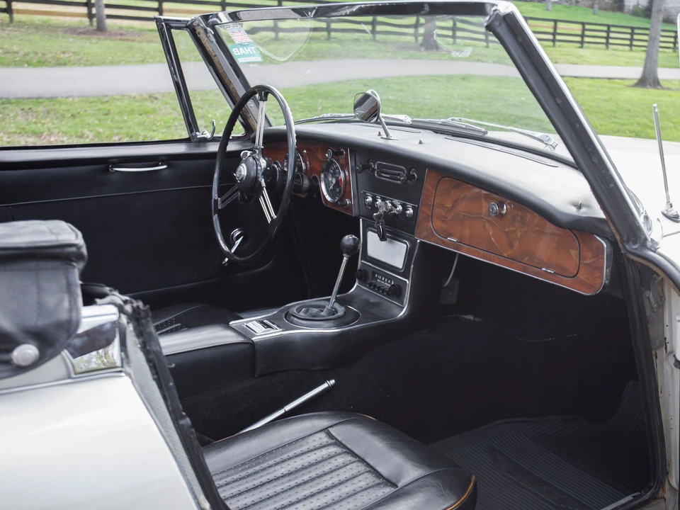 1967 Austin-Healey 3000 Mark III - Image 28 of 31