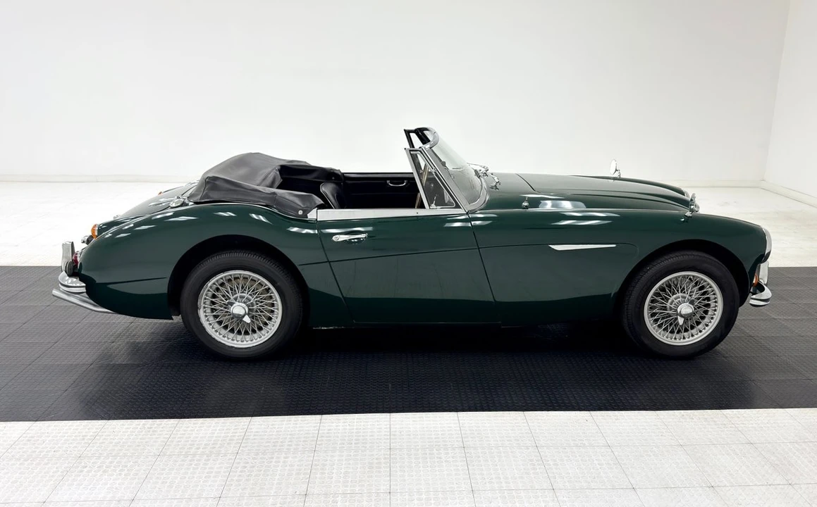 1967 Austin-Healey 3000 Mark III - Image 9 of 21