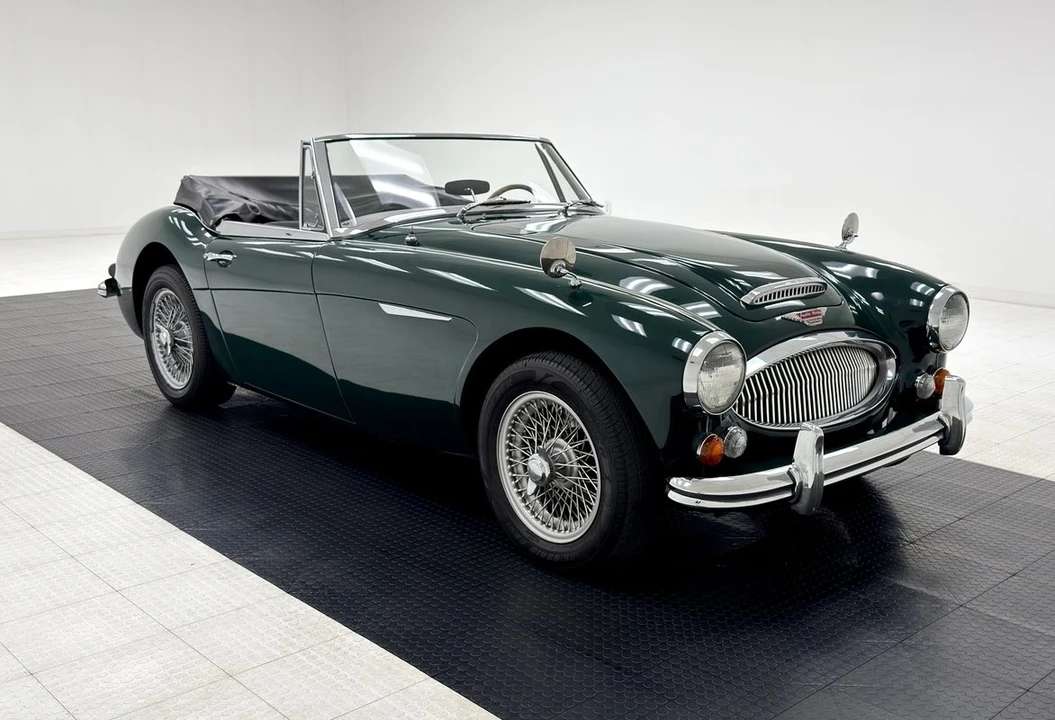 1967 Austin-Healey 3000 Mark III - Image 10 of 21