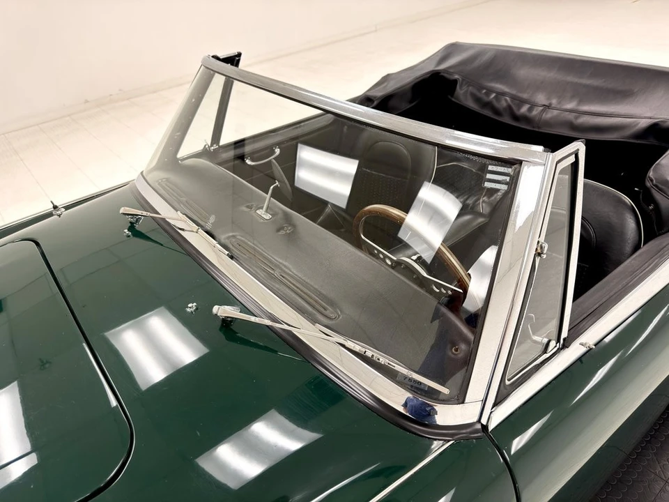 1967 Austin-Healey 3000 Mark III - Image 16 of 21
