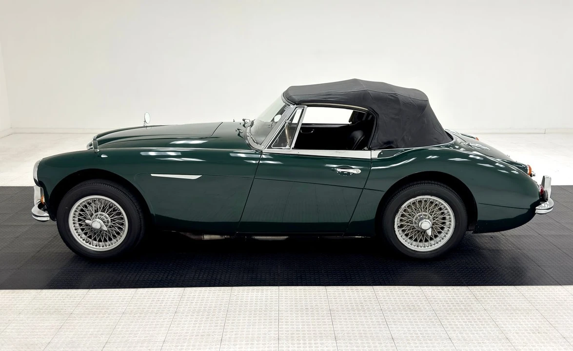 1967 Austin-Healey 3000 Mark III - Image 3 of 21