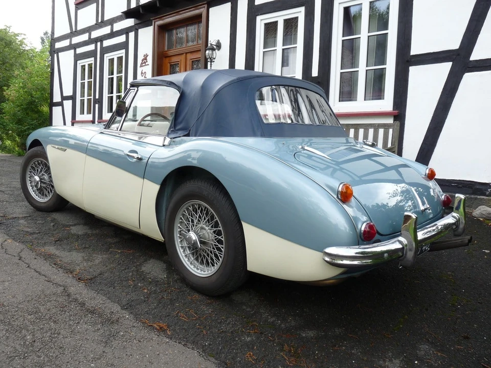1967 Austin-Healey 3000 Mark III - Image 16 of 30