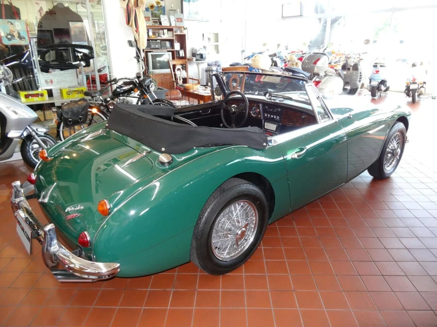 1967 Austin-Healey 3000 Mark III - Image 2 of 10