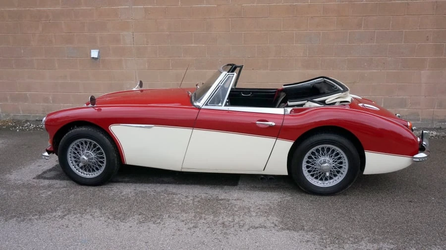 1967 Austin-Healey 3000 Mark III - Image 2 of 12