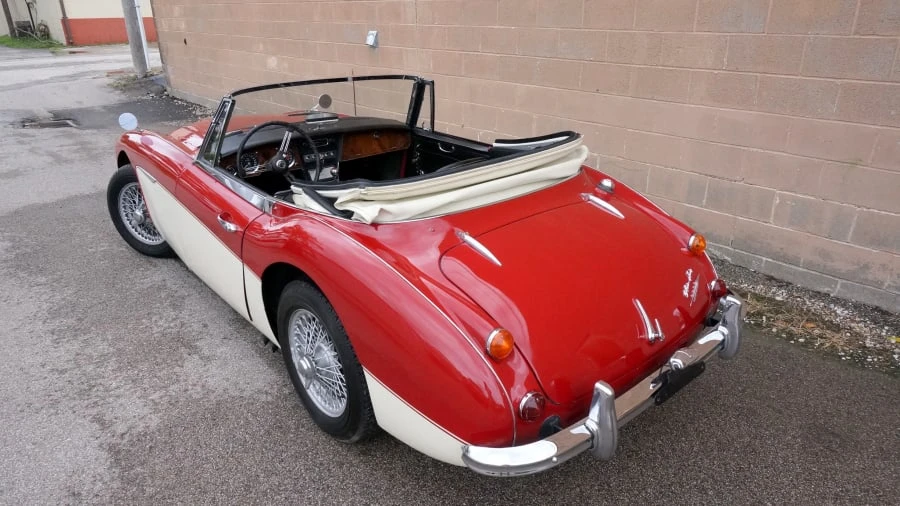1967 Austin-Healey 3000 Mark III - Image 10 of 12