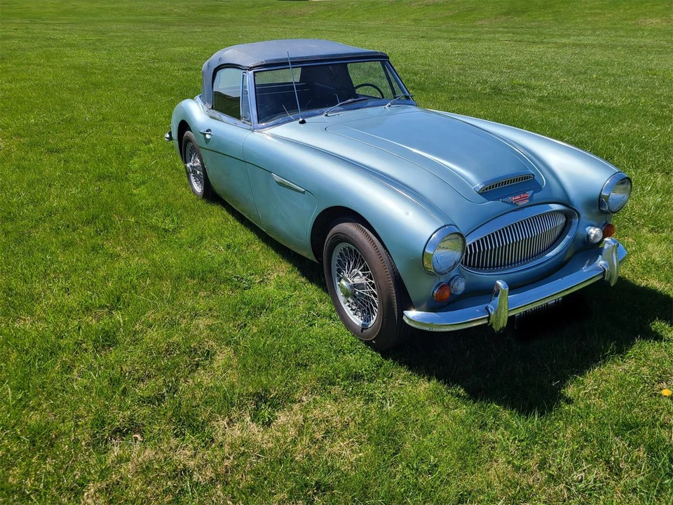 1967 Austin-Healey 3000 Mark III - Image 3 of 8