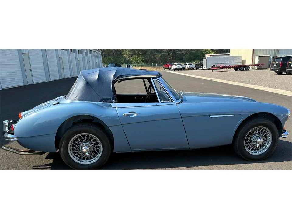 1967 Austin-Healey 3000 Mark III - Image 4 of 12