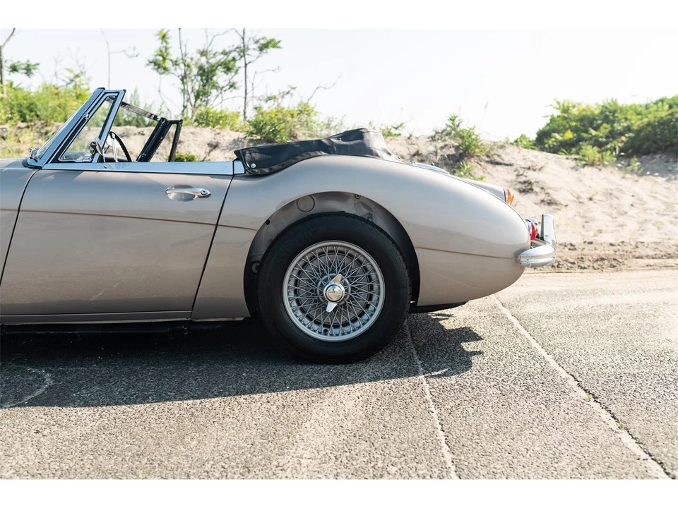 1967 Austin-Healey 3000 Mark III - Image 3 of 31