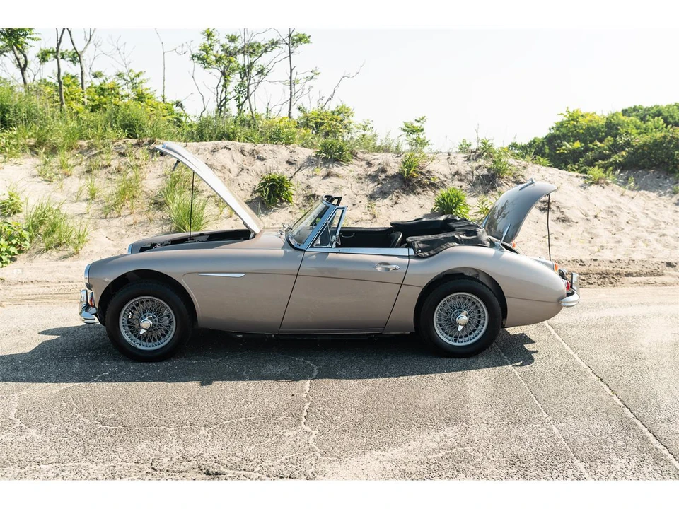 1967 Austin-Healey 3000 Mark III - Image 5 of 31