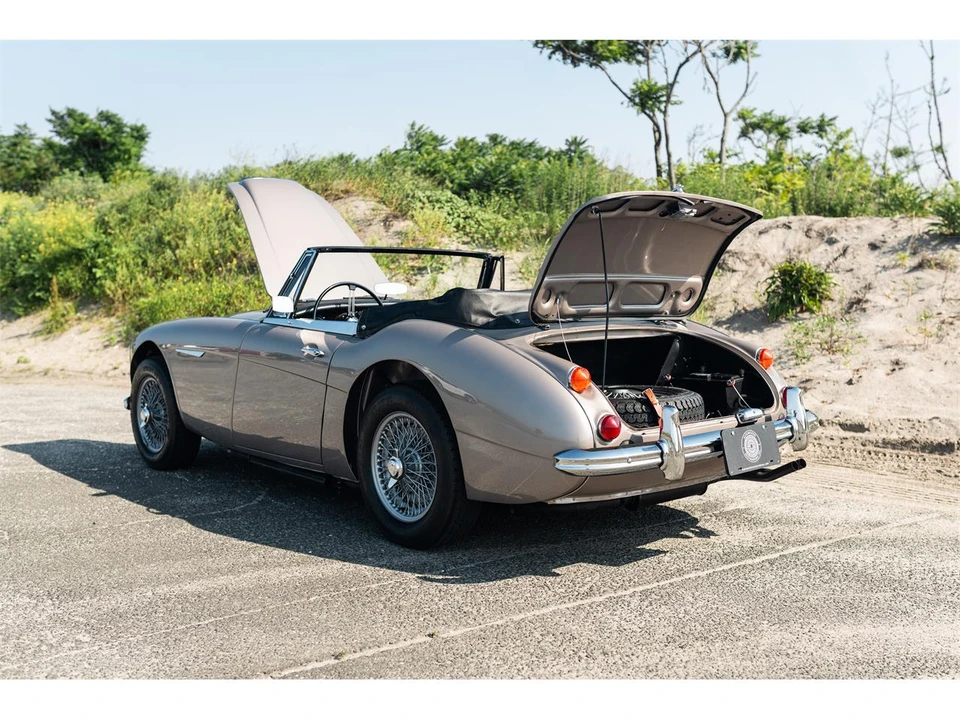 1967 Austin-Healey 3000 Mark III - Image 8 of 31