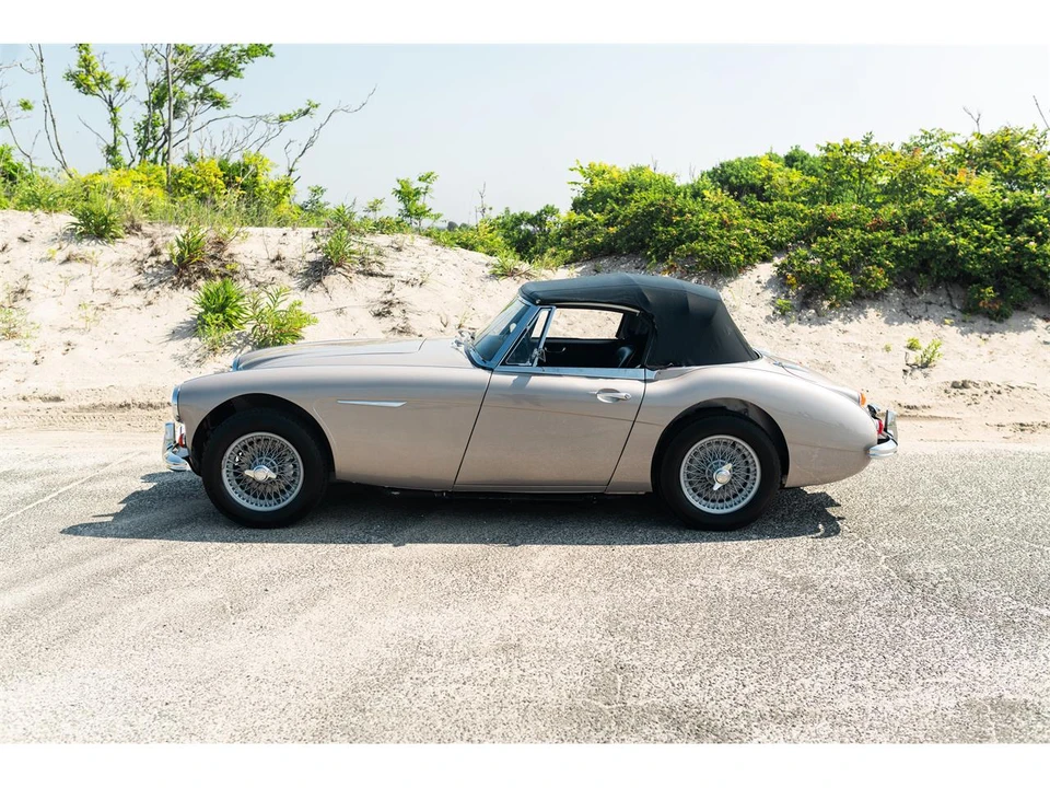 1967 Austin-Healey 3000 Mark III - Image 9 of 31