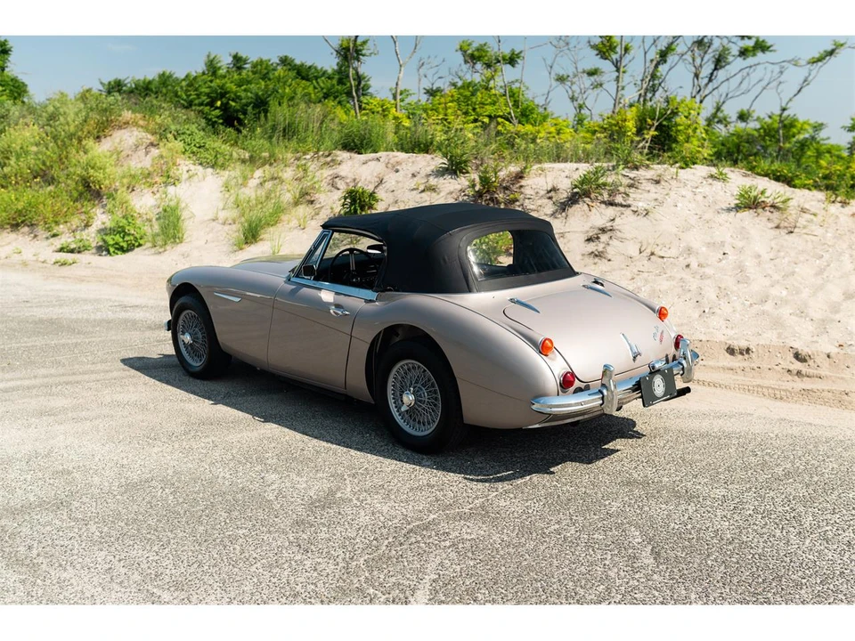 1967 Austin-Healey 3000 Mark III - Image 11 of 31