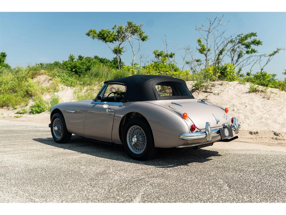 1967 Austin-Healey 3000 Mark III - Image 12 of 31