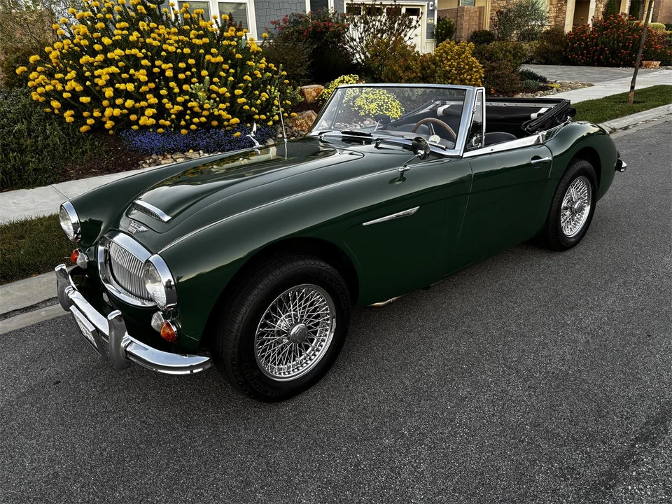 1967 Austin-Healey 3000 Mark III - Image 2 of 31