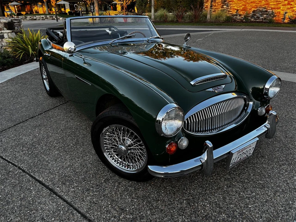 1967 Austin-Healey 3000 Mark III - Image 18 of 31