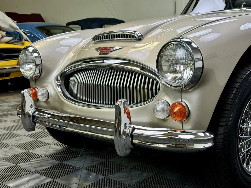 1967 Austin-Healey 3000 Mark III - Image 7 of 30