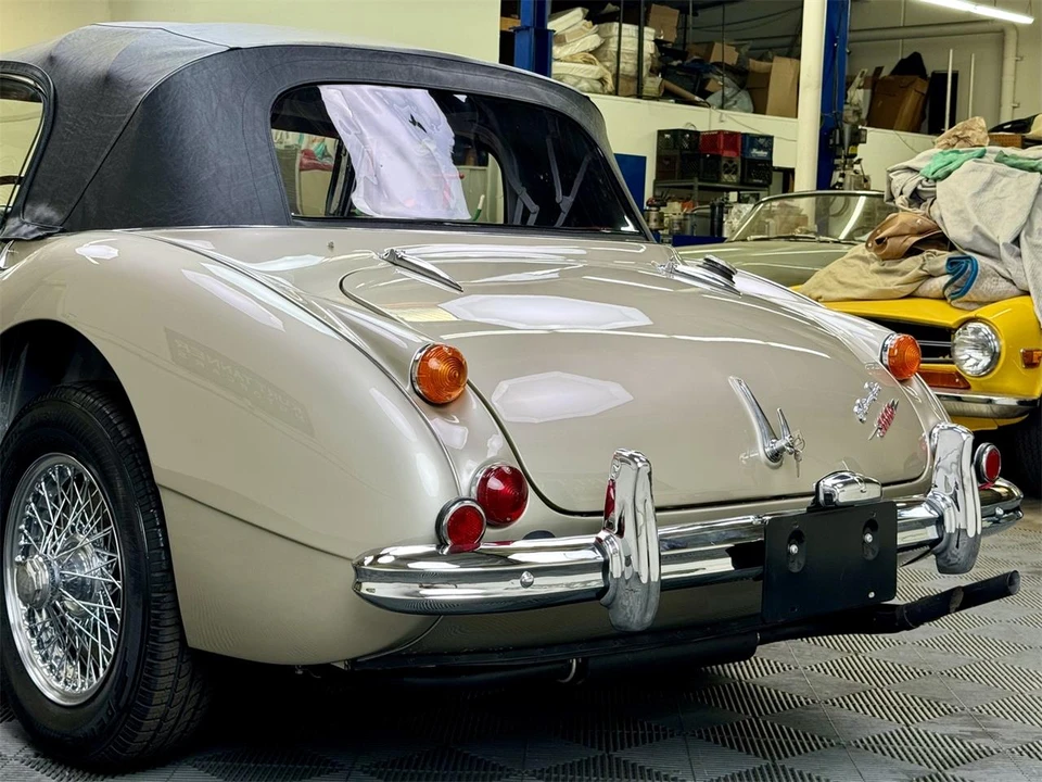 1967 Austin-Healey 3000 Mark III - Image 16 of 30