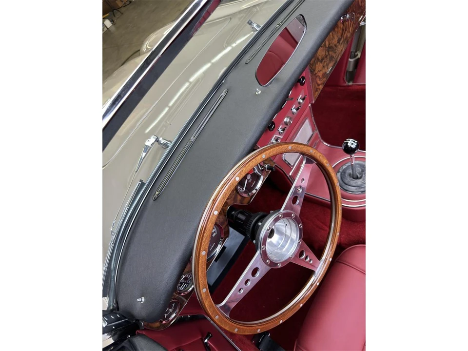 1967 Austin-Healey 3000 Mark III - Image 27 of 30