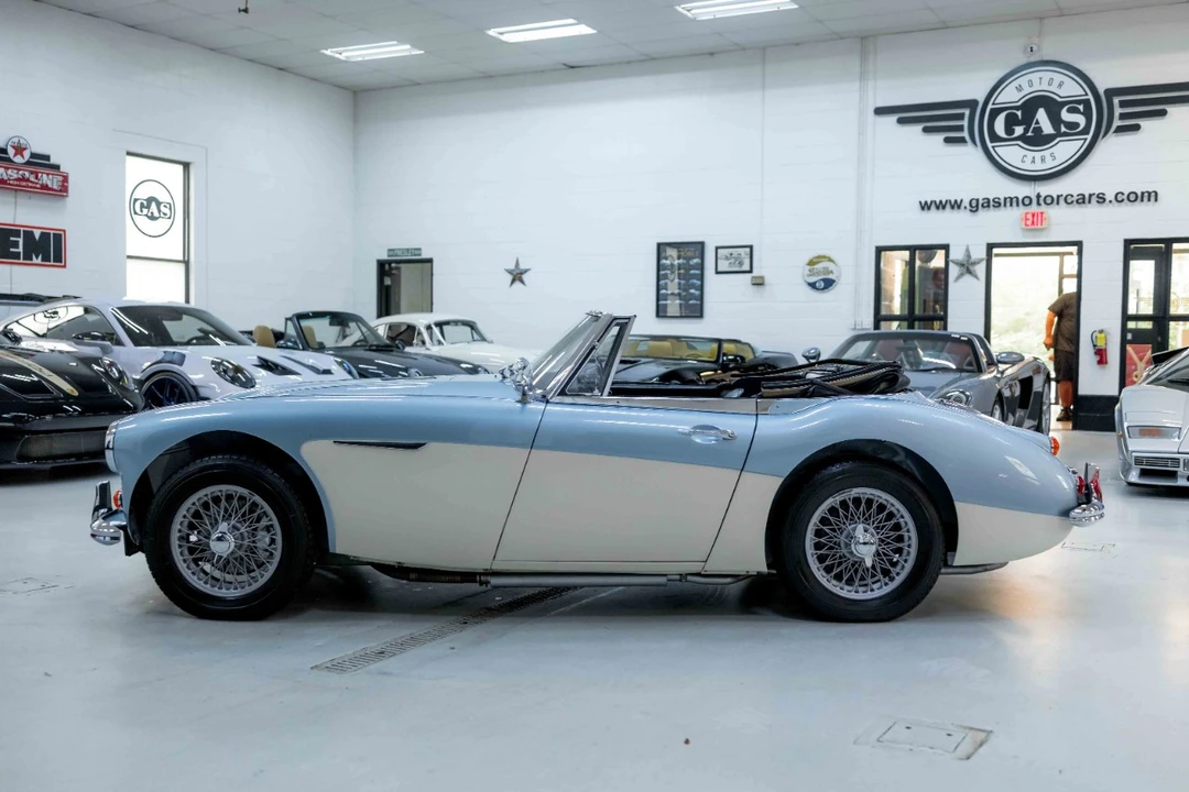 1967 Austin-Healey 3000 Mark III - Image 10 of 21