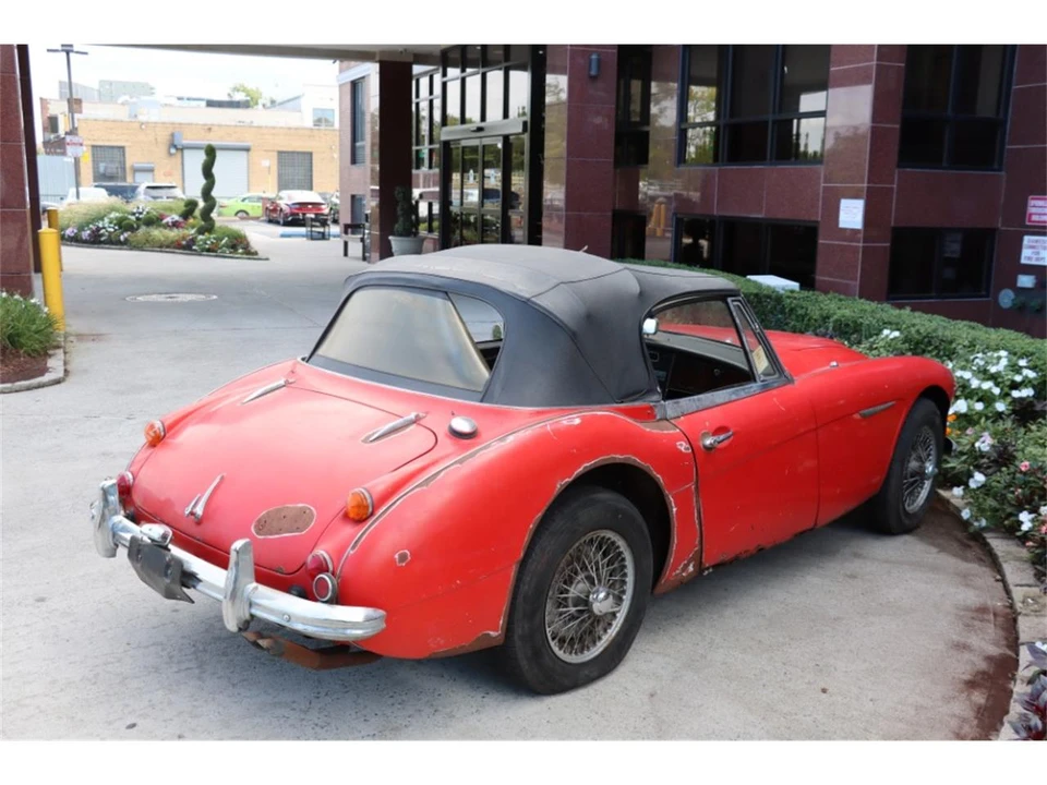 1967 Austin-Healey 3000 Mark III - Image 4 of 8