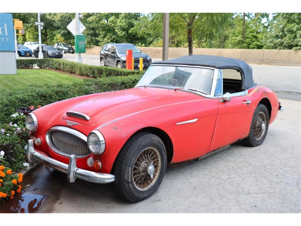 1967 Austin-Healey 3000 Mark III - Image 2 of 8