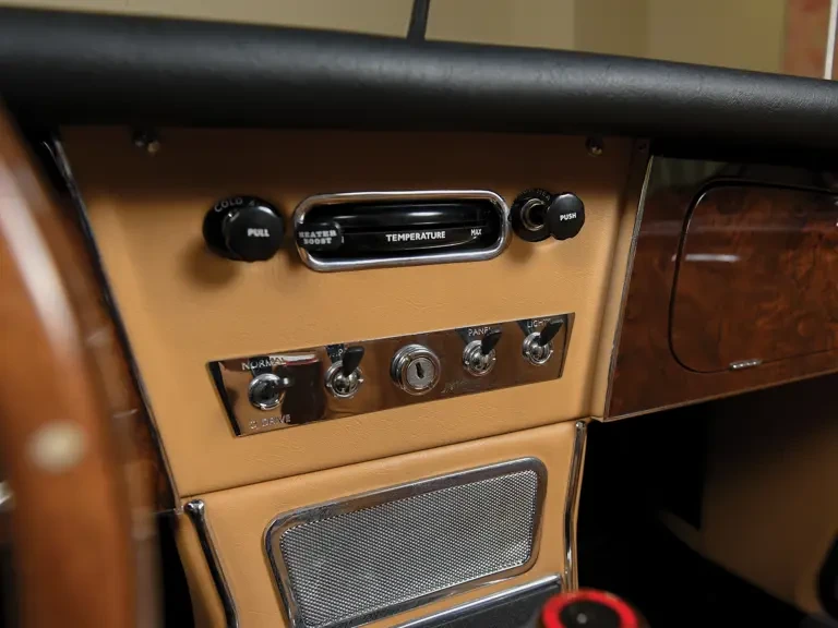 1967 Austin-Healey 3000 Mark III - Image 15 of 26