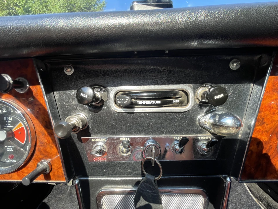 1967 Austin-Healey 3000 Mark III - Image 28 of 31