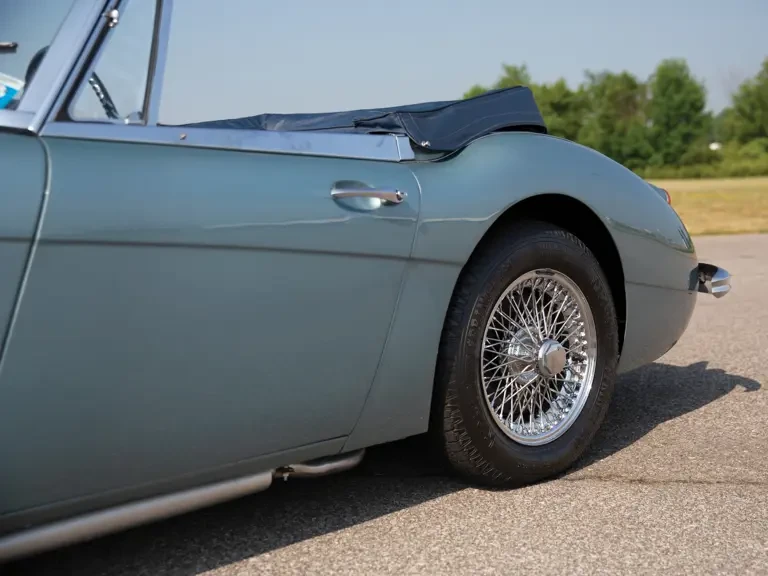 1967 Austin-Healey 3000 Mark III - Image 17 of 22