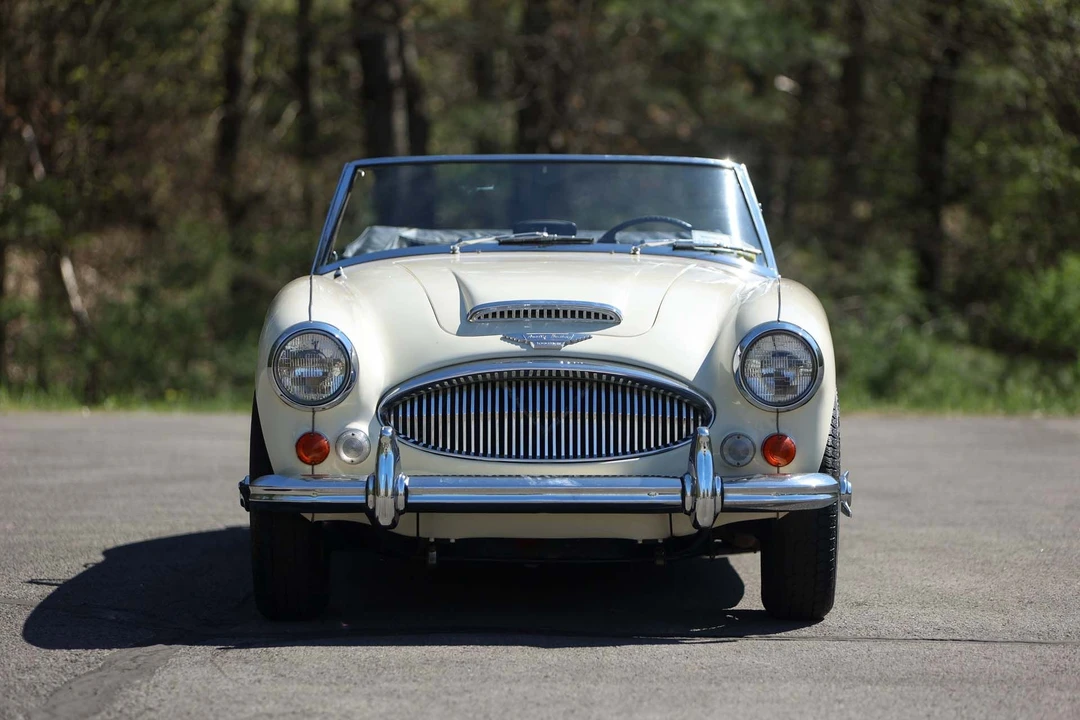 1967 Austin-Healey 3000 Mark III - Image 13 of 31